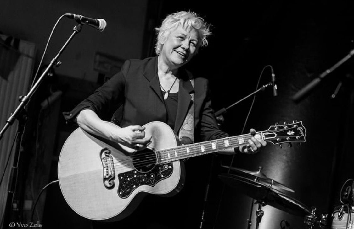 Kathleen Vandenhoudt (live) + Tit & The Moon (film)